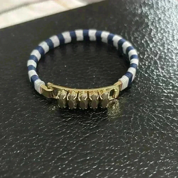 J crew vintage bracelet - Picture 2 of 6